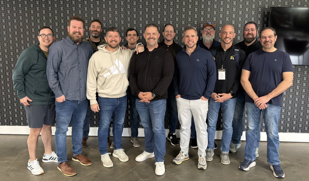 lukedsimmons's tweet photo. Wrapped up another Lead Pastor Intensive with some phenomenal pastors.

Anyone criticizing pastors should meet these guys! Godly, humble, hungry, and eager to be faithful.

Grateful for @ErikReed &amp; @ronniep for coaching! https://t.co/62fYfyXoRZ