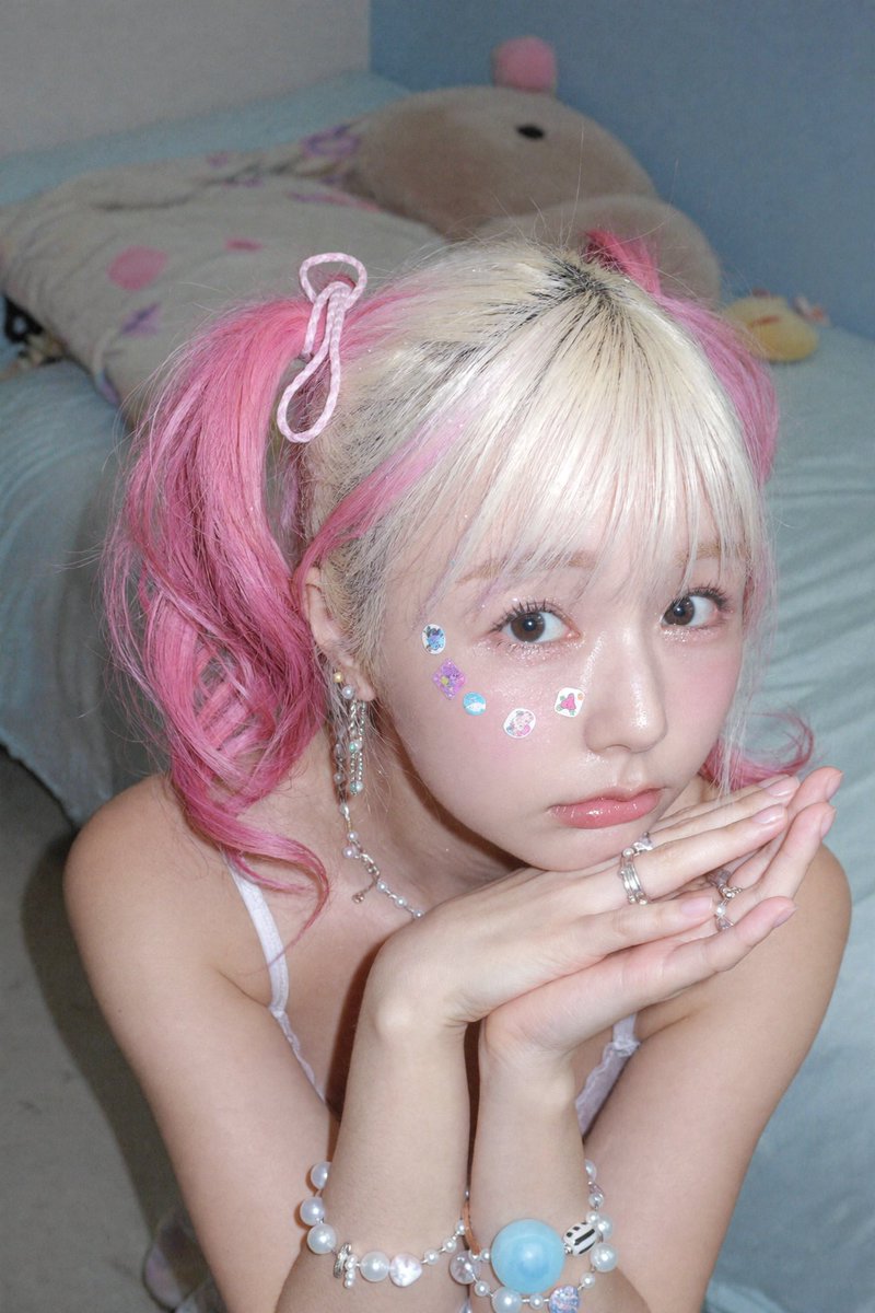 minmin みんみん|変なAI Creator tweet media