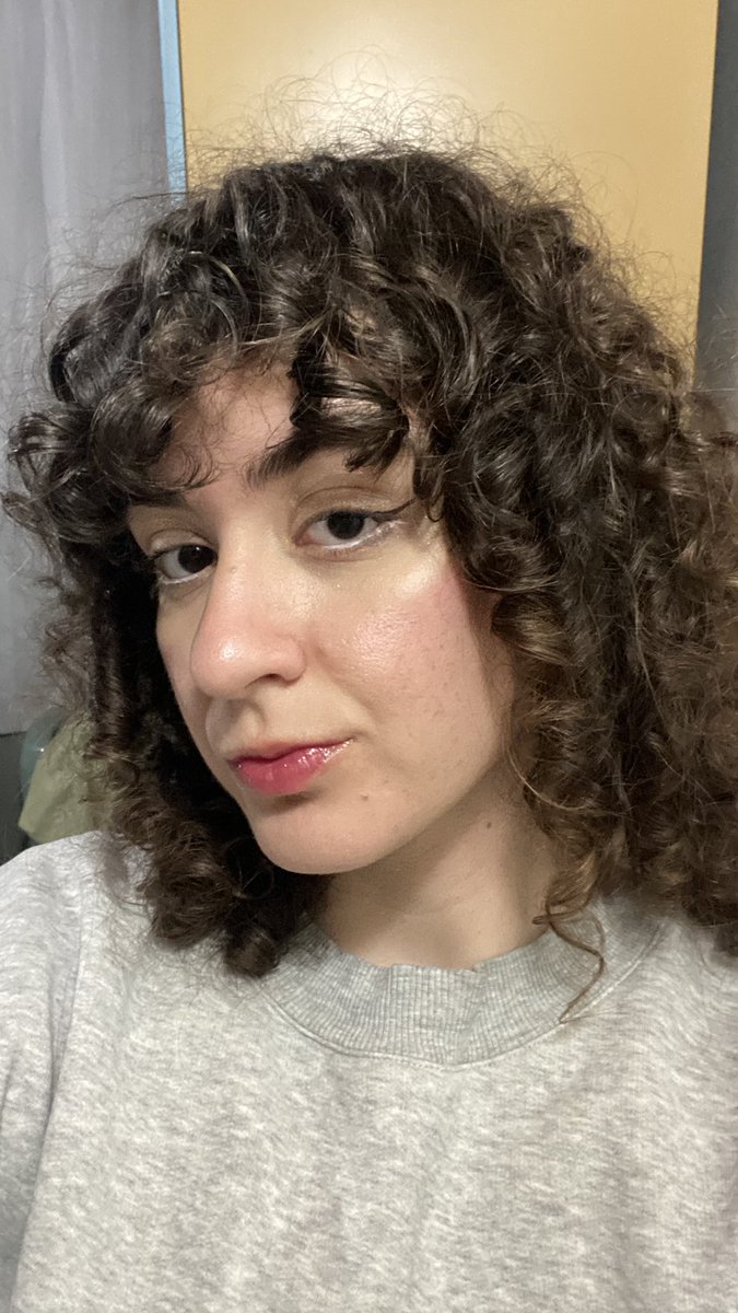 asya tweet media