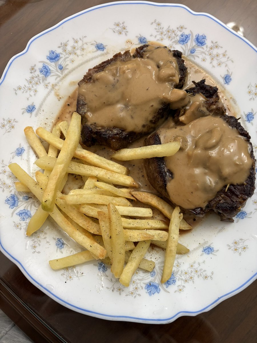 Hopefully nutritious food tweet media