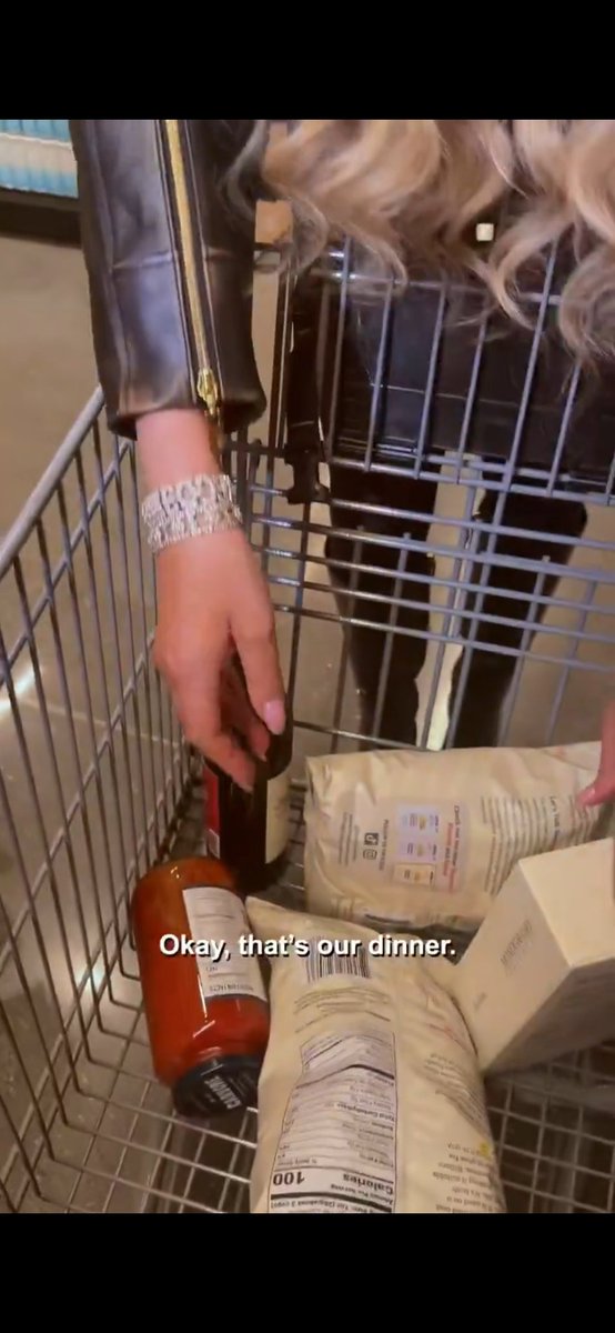 mel 🧙🏼‍♀️ tweet media