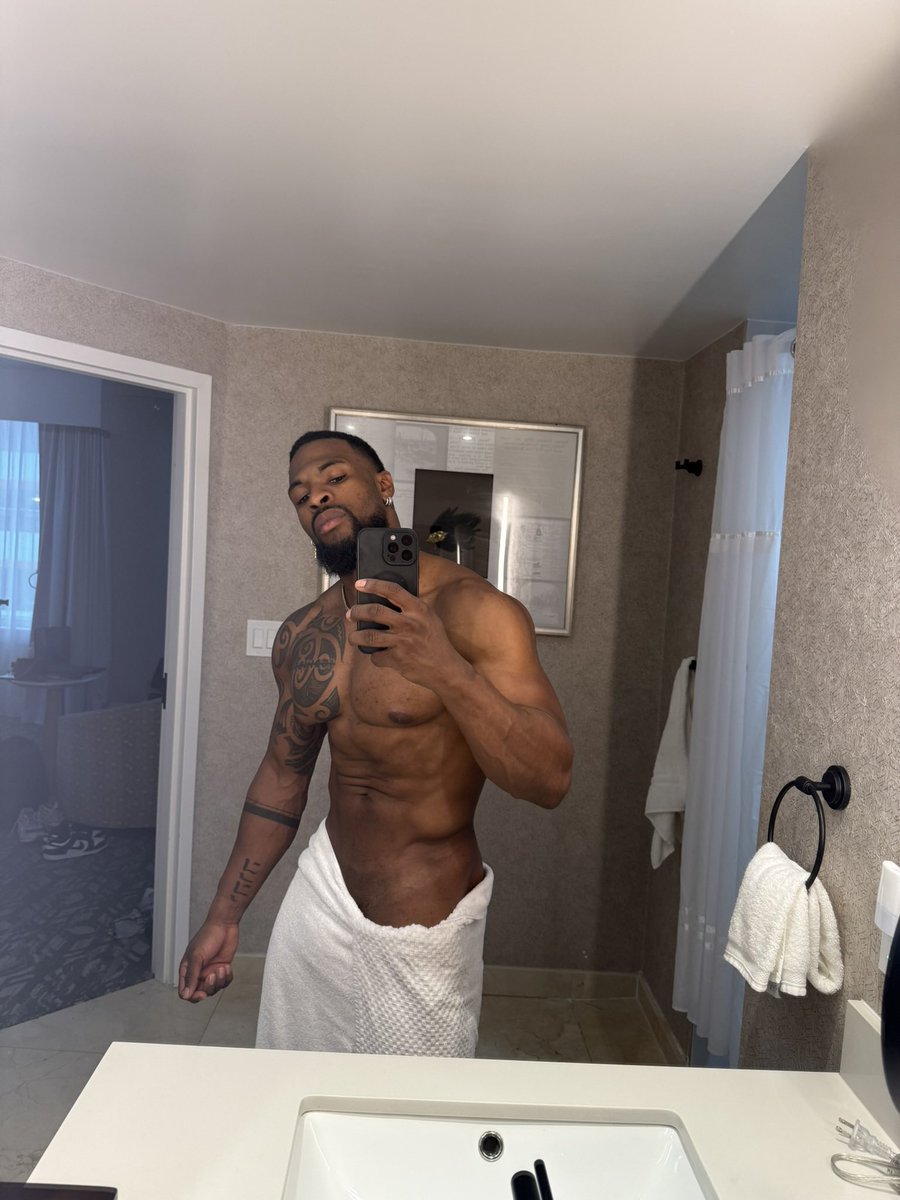 MATTHIAS MCKINNON tweet media