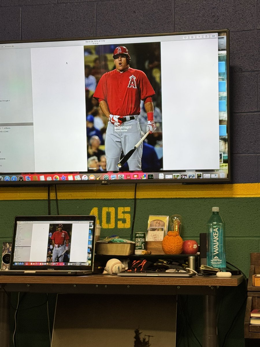 KenHughes2030's tweet photo. Back with @FeelGoodHitting for another great lesson!!

My team comes first, my opponent, then me, All of the pitchers are hittable, Mike trout breaths, faster speed stay middle, slower speed look opposite field, R.S.M (Ready, see it, middle) R- timing S - Vision M - Target, Slow pitching = pancakes, Ok pitching = Average / decent, Gas pitching = hard, velo, bringing it, jump rope for 4 min, spread wide no legs to get warm, self talk tackle box, adjust quickly, faster pitching to slower pitching on machine, Ride ball VS Rise ball, Fastball DVD, My ability to adapt and adjust on a daily basis  @PGFnetwork @MagicGoldSB
@SoftballHome @fastpitchwatch @ExtraInningSB @SoftballAmerica
@BradyVernon
@los_stuff @LineDsoftball @IHartFastpitch @CoastRecruits
@SBRRetweets @gatorjack72
@SoftballDown @ExtraInningSB @LineDsoftball @SoftbalAmerica @los_stuff
@fastpitchwatch @Softball_Home @TopPreps @BallGirlSports @DfwSho
@softball_dugout