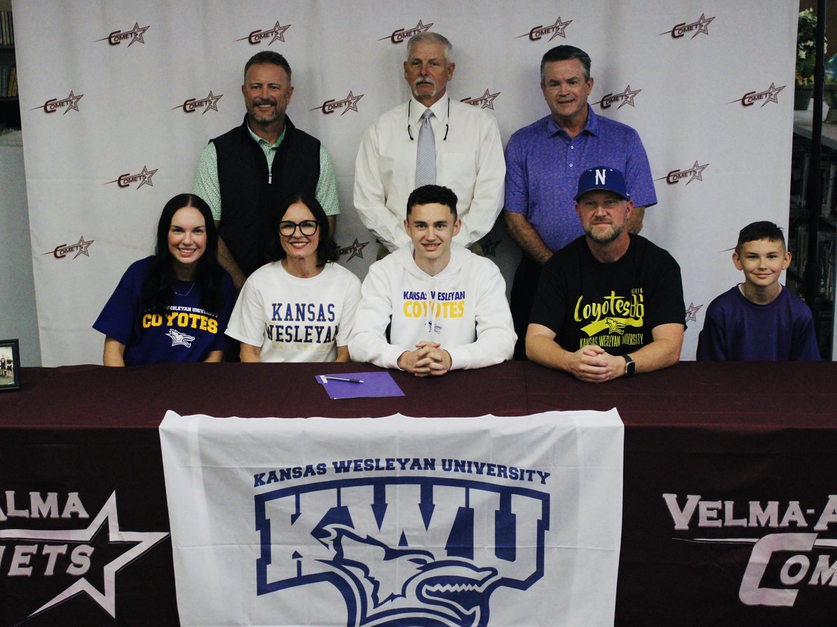 DRL33's tweet photo. Signing Day for Jackson!!! Super proud of him! Thankful to Velma-Alma for celebrating their student-athletes!!💫🤍🏀➡️#RollYotes💜💛🏀 https://t.co/y37jhG1RAx