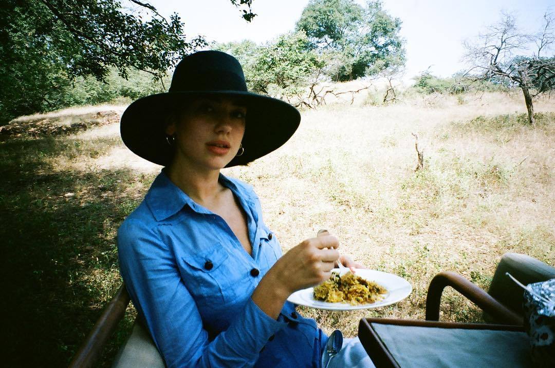 dua source tweet media