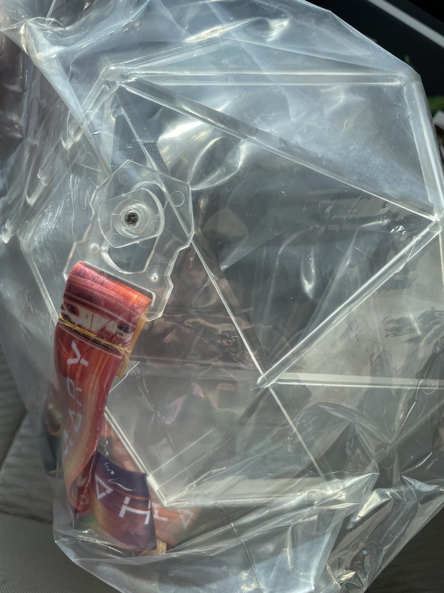 Sam Carpenter Stan Account tweet media