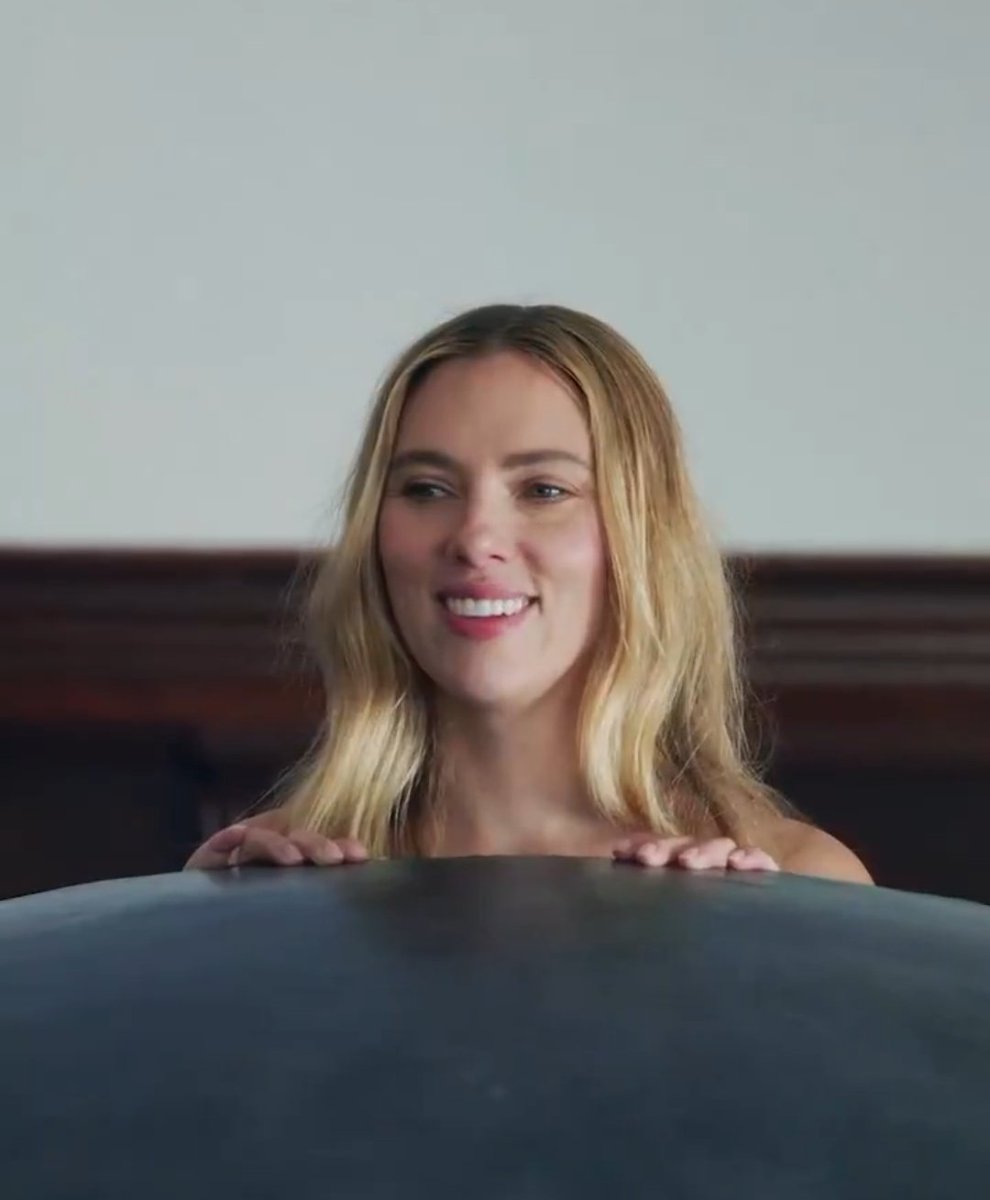 Ray *LANA IS COMING* tweet media