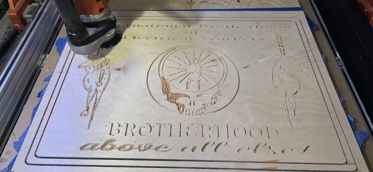 GaslightVisions's tweet photo. #IBEW brothers and sisters.........see what I do with this.
Hint:
It'll light up, hang on my work cart, and there's a rat shop on sight. Also purchased a 12 pack of rubber rats. https://t.co/hwWOTnVEAK