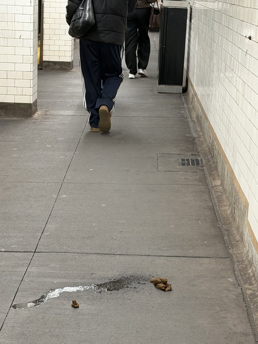 Sam E. Antar tweet media