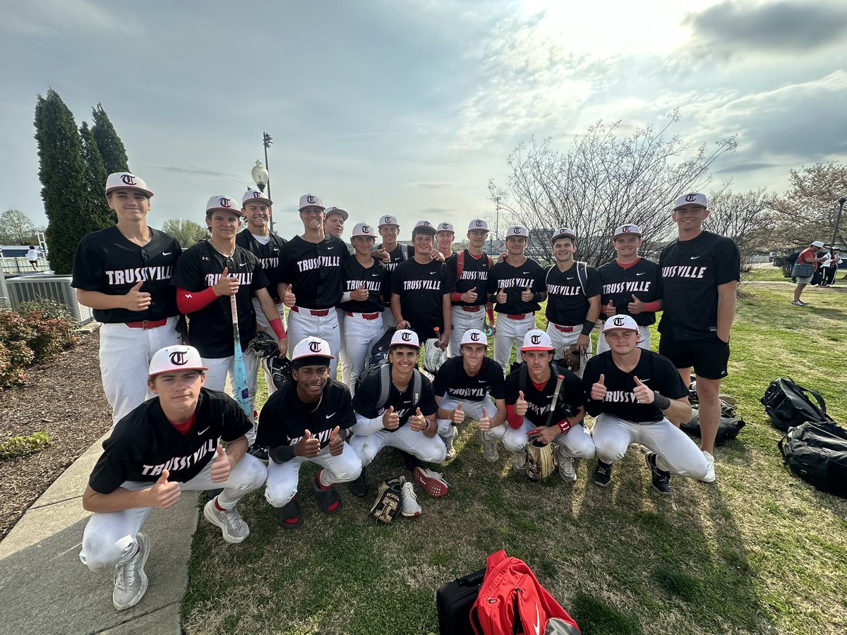 Hewitt Baseball tweet media