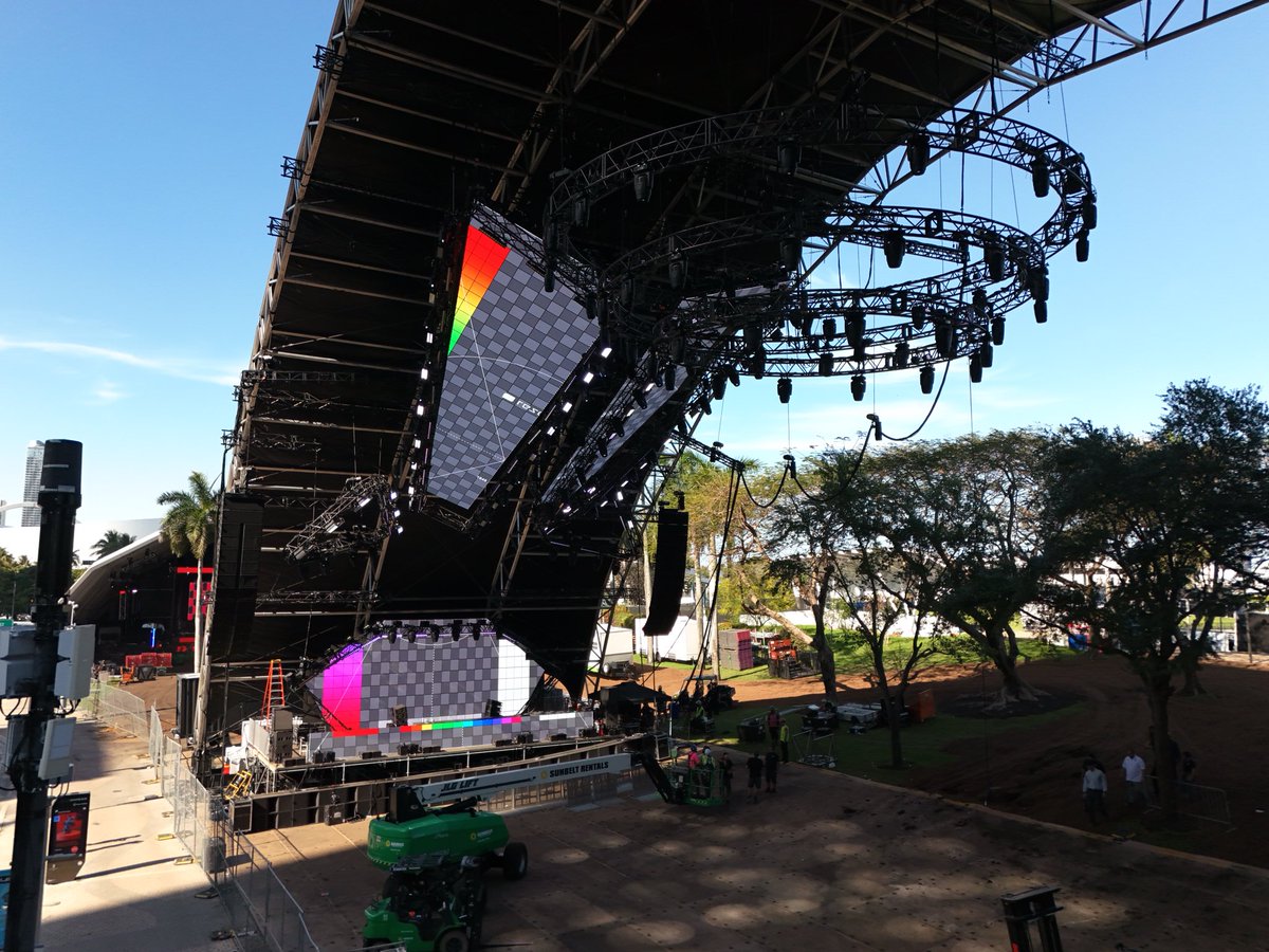 evrything_ultra's tweet image. #ultra #ultramiami #ultra2026