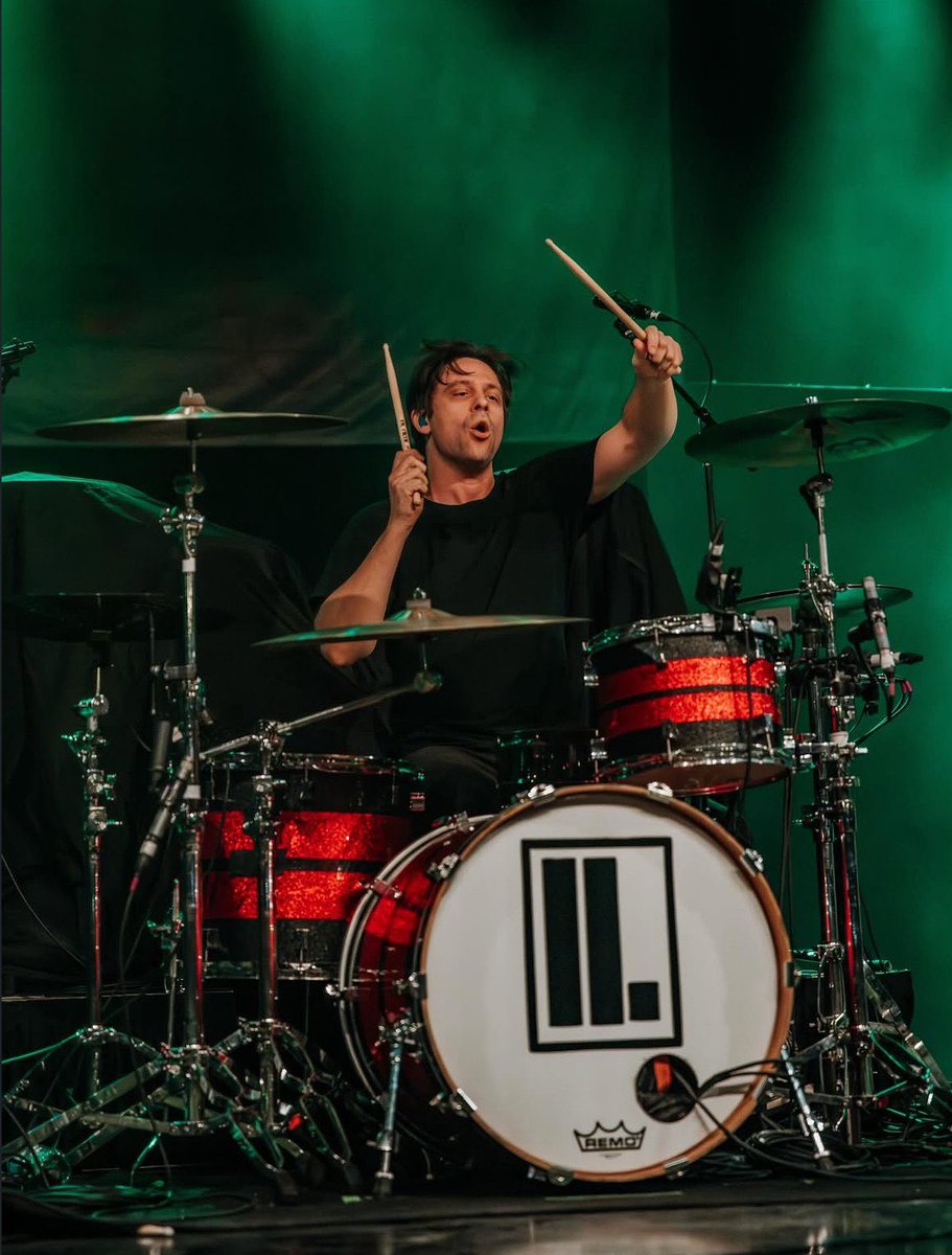 Hambur (@rynsemn) on Twitter photo 