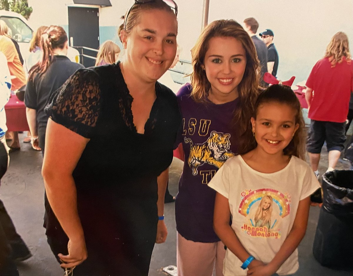 Allexis 💫 tweet media