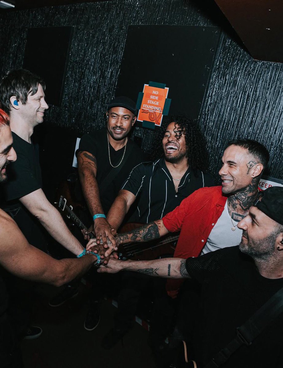 Hambur (@rynsemn) on Twitter photo 