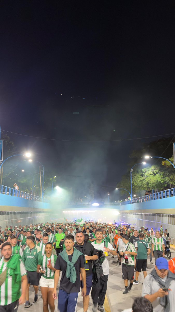#Banfield | Que linda que es la gente del Taladro💚🤍