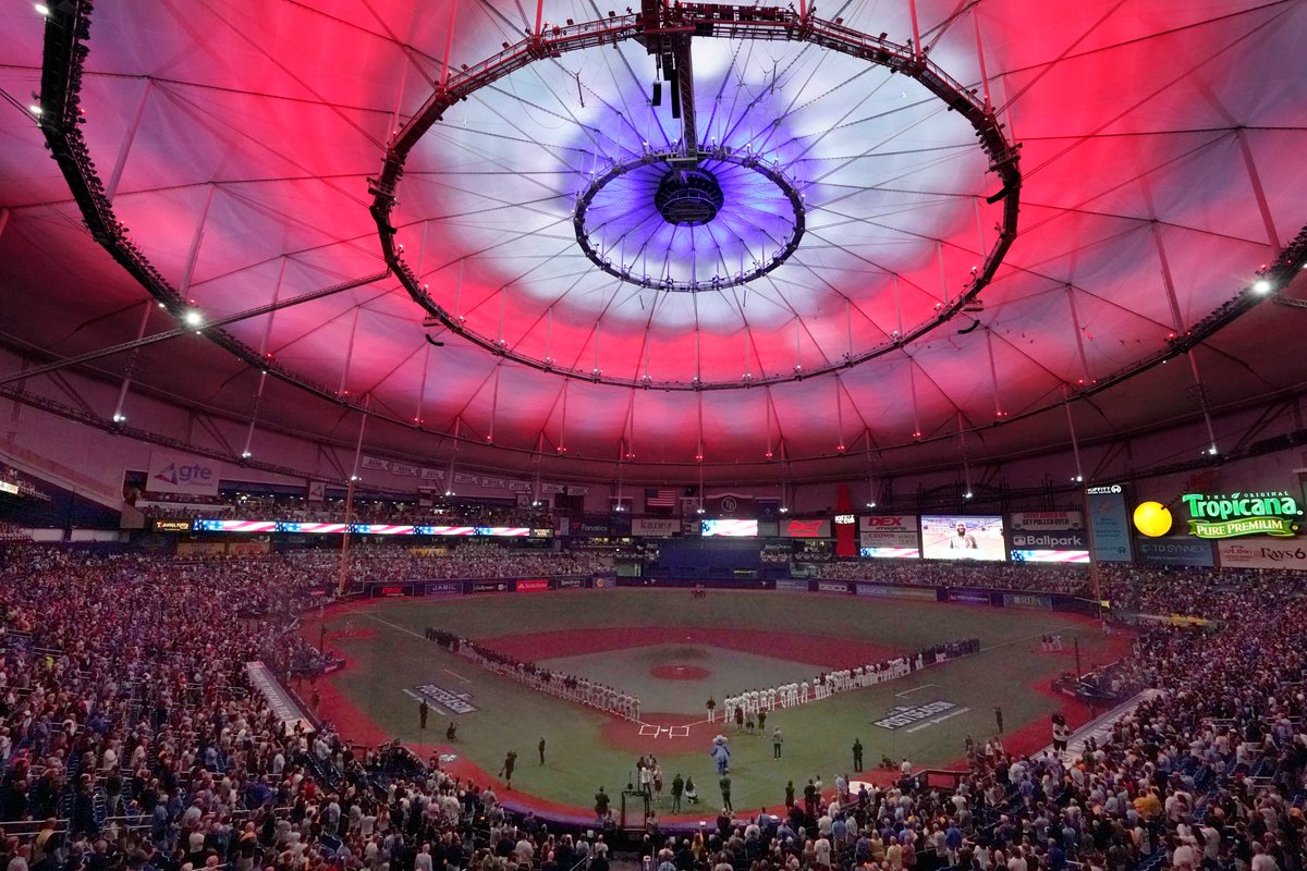 Evan Closky tweet media