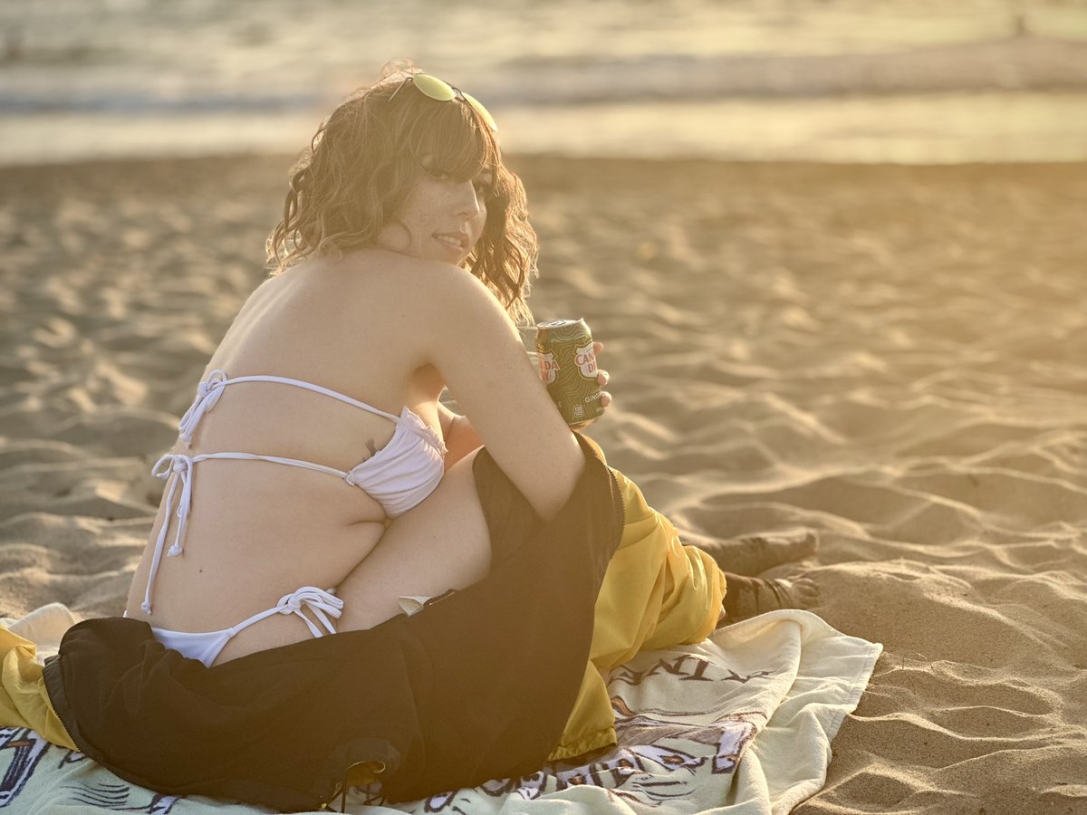 ariella darling 💜 tweet media