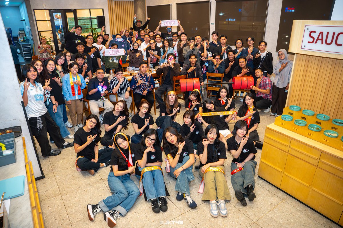 𓍢ִ໋🀦 tweet media