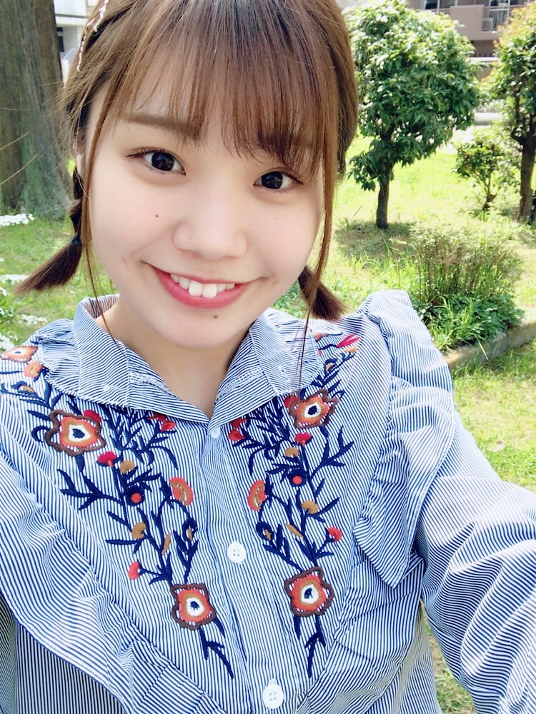 scapegoat09's tweet photo. 雨上がりの空気だね

3月26日の #まひろん時間 #0829 #氷山まひろ https://t.co/2FAVsZ6rAj