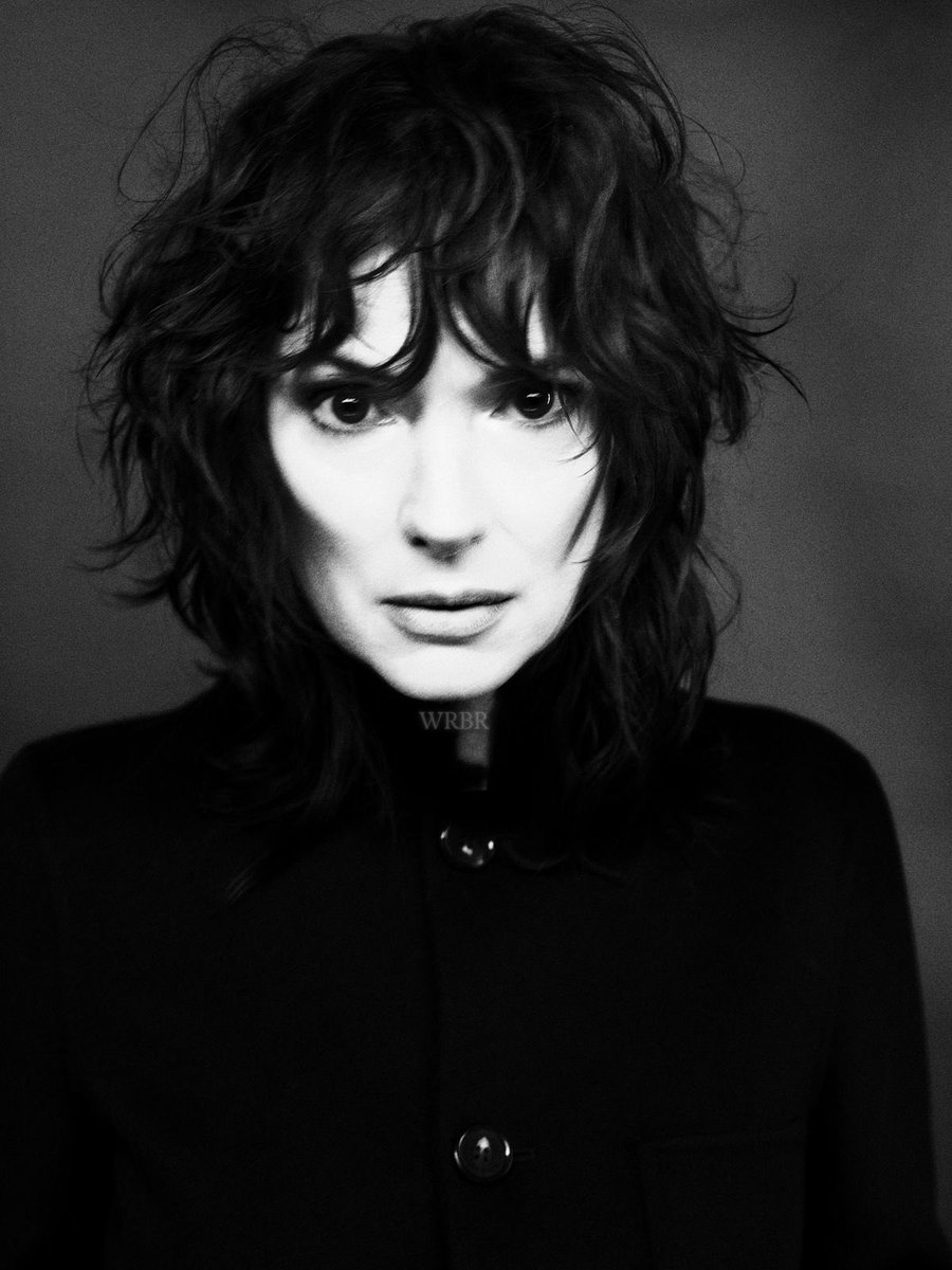 Winona Ryder Brasil tweet media