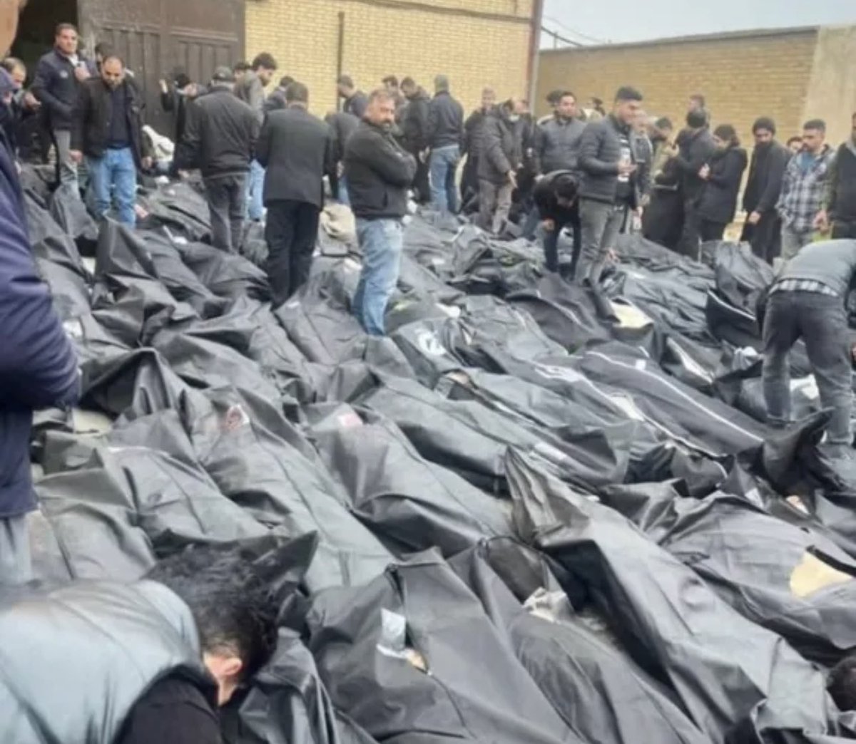 ليدى مكبث طور tweet media