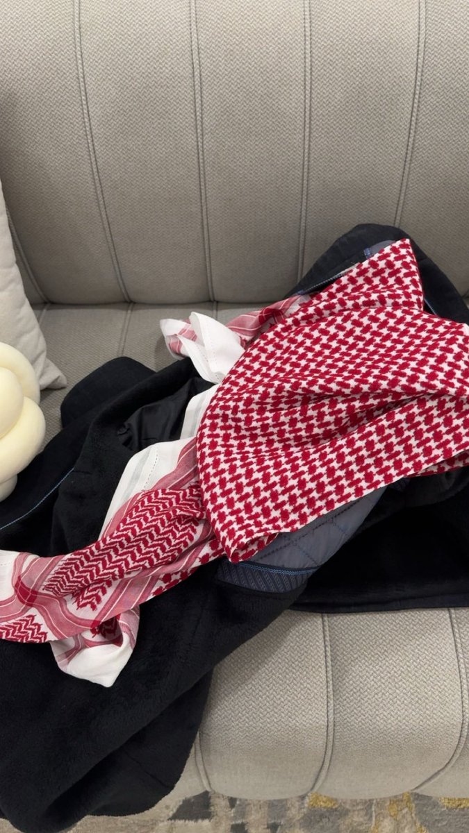 Саджa🪽 tweet media