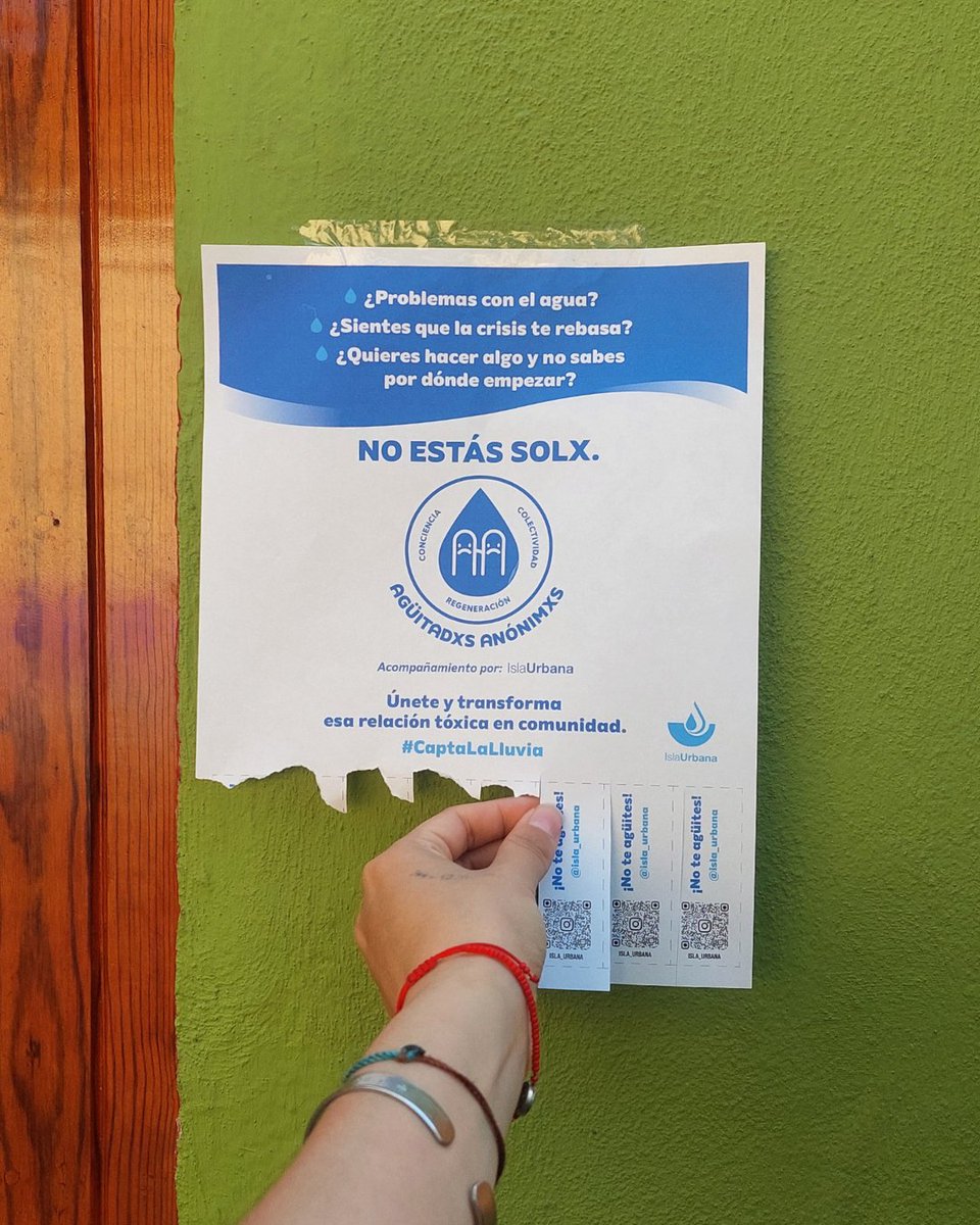 IslaUrbana's tweet photo. Reconectemos con el agua y conozcamos juntos alternativas regenerativas este mes. 🌱
#CaptaLaLluvia #DíaMundialDelAgua #AgüitadxsAnonimxs https://t.co/WTCugTaBUP