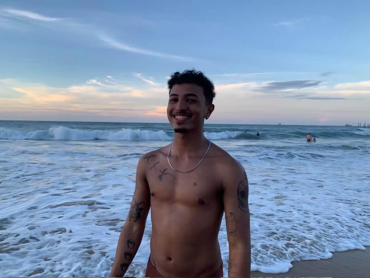 andreyxsilva's tweet photo. hoje tirei algumas fotinhas 🤎 https://t.co/AL2EPI345v