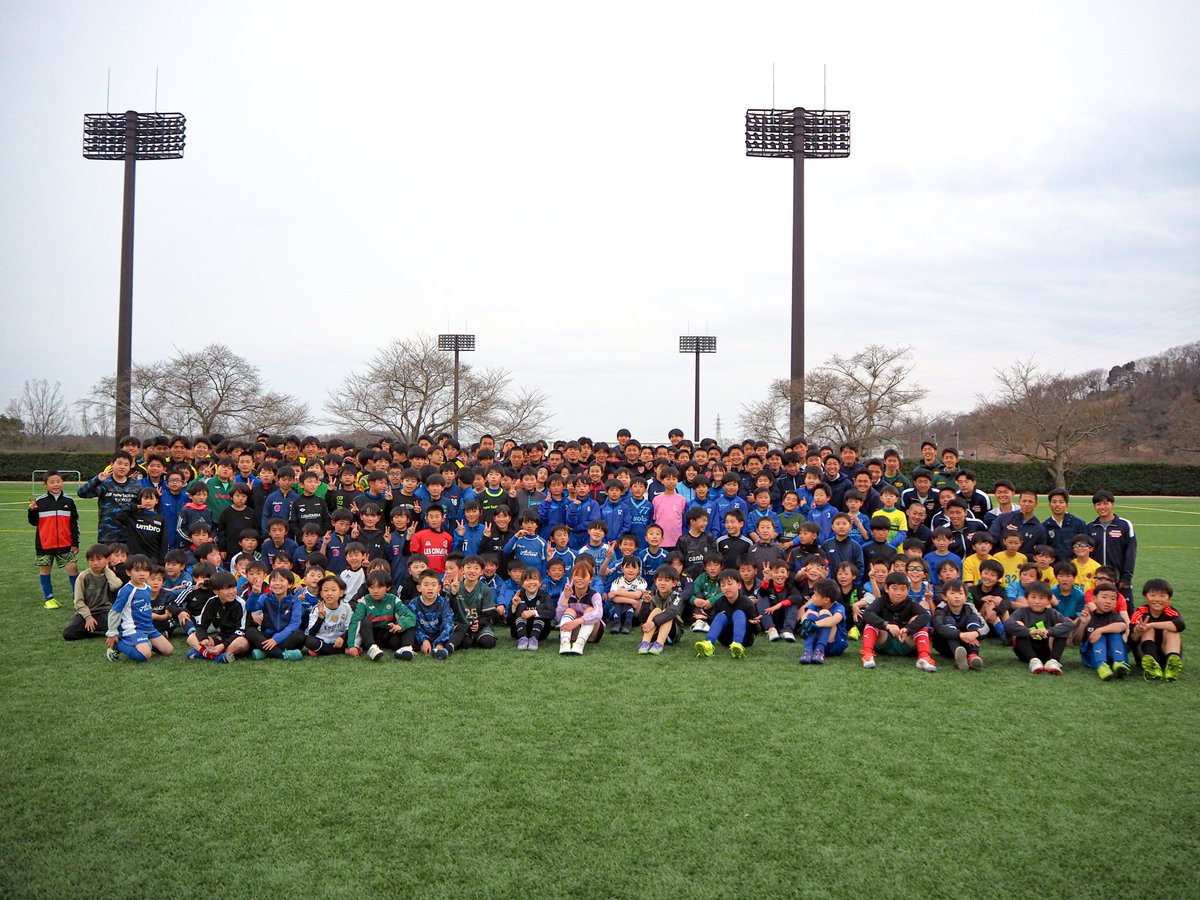 IwakiFcOfficial's tweet photo. ISCユースサッカーフェス2026にて、参加校の皆さんといわき市の子どもたちが交流👍
当日は、いわき市内から121名の子どもたちが参加👀
一緒に体を動かしたり、サッカーを楽しんだりしながら、笑顔あふれる時間を過ごしました👏 https://t.co/3RKhFPd6ay