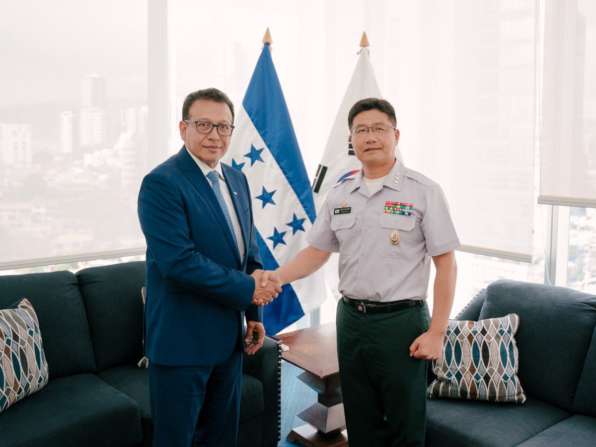 Secretaría de Estado de Defensa Nacional tweet media