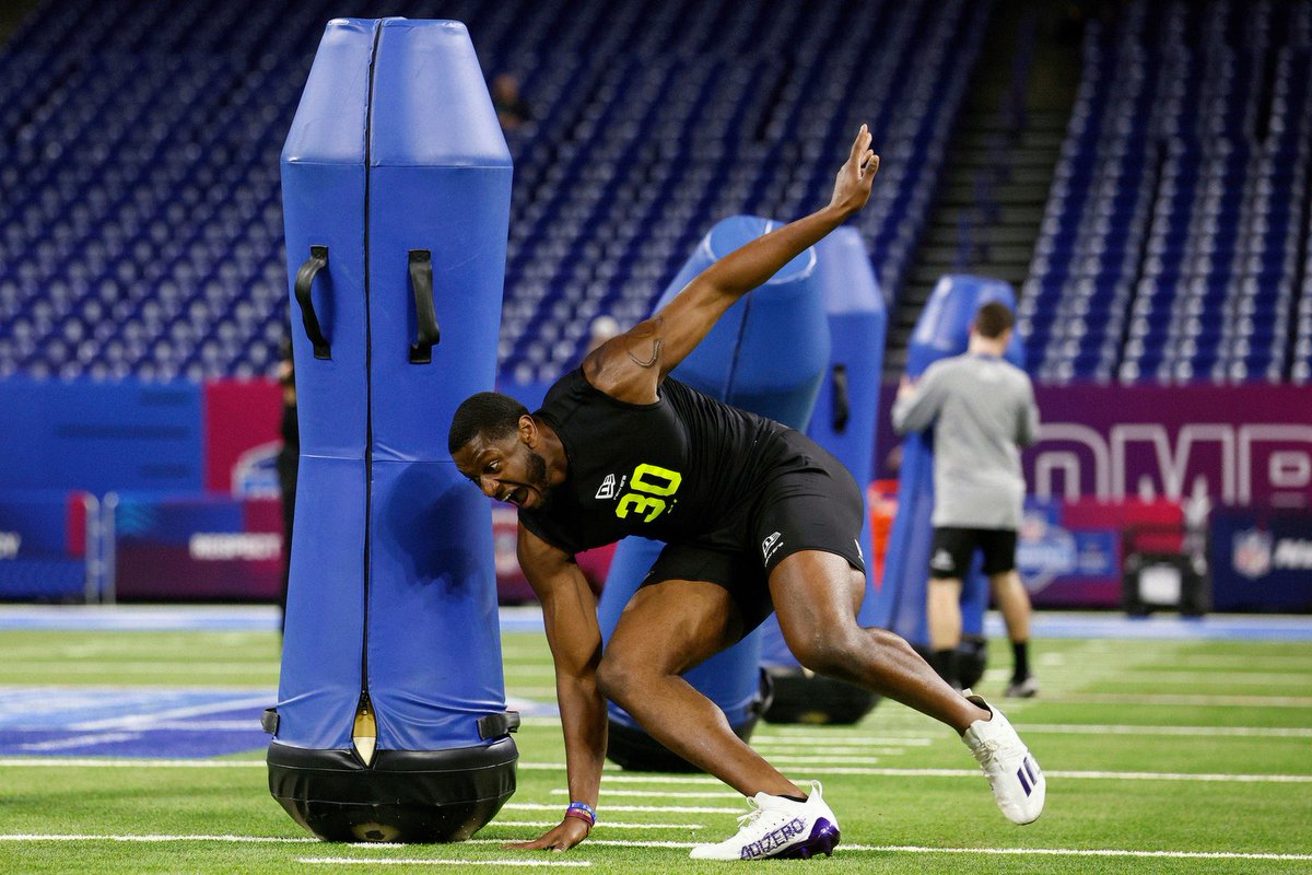b_anthony04's tweet photo. " My brethren, count it all joy when you face trials, knowing that the testing of your faith produces perseverance.  Let perseverance finish its work so that you may be mature and complete, not lacking anything." J 1:2-4
EARNED NOT GIVEN
Proud of you🩷💚💜💛 https://t.co/PO2wXDANHi
