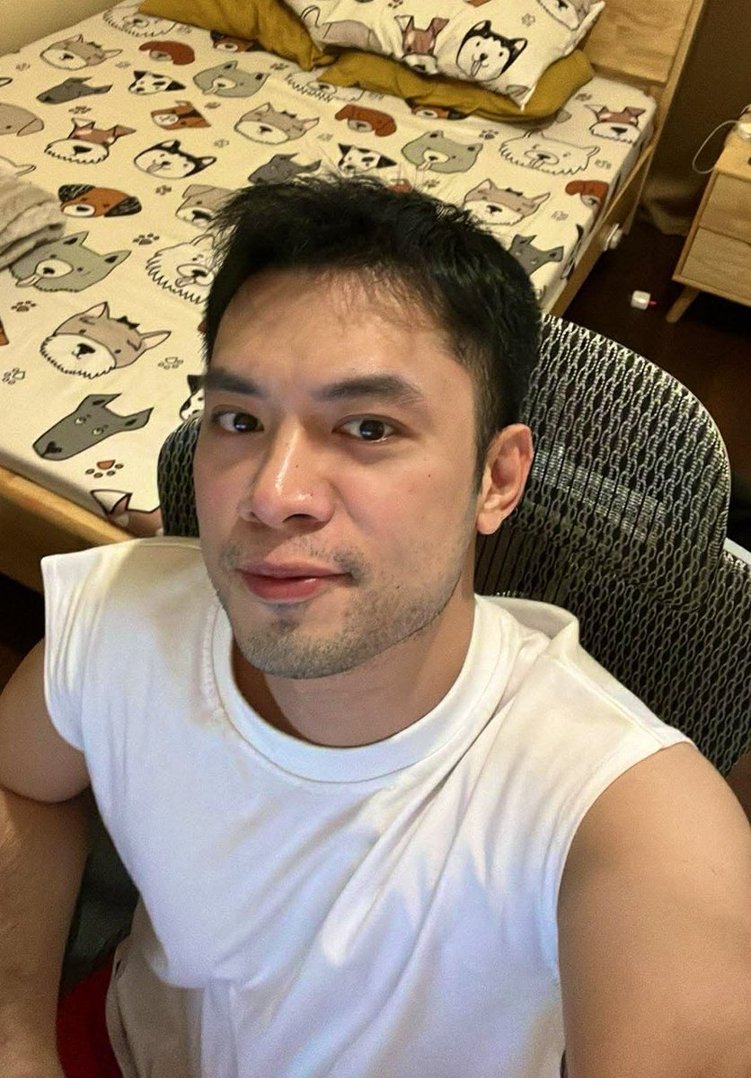 Francis🤴🏻 tweet media