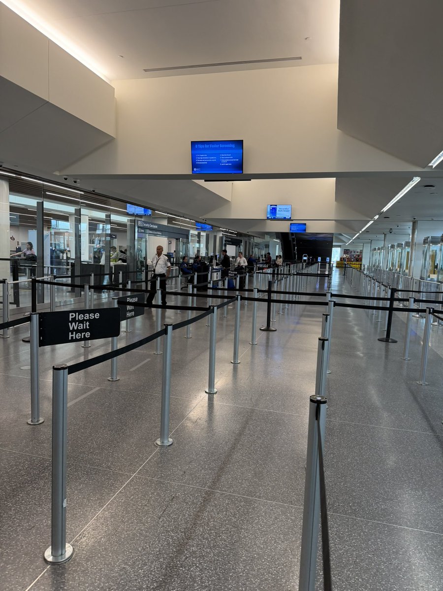 John Loeber 🎢 tweet media