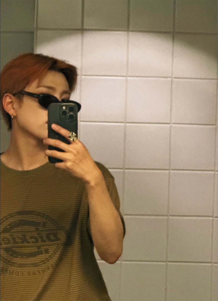 𝗮𝘀𝘁𝗲𝗿 — new 📌 tweet media