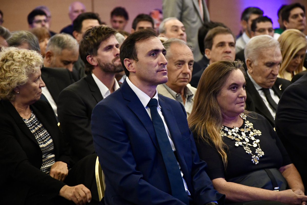 Julián M. López tweet media