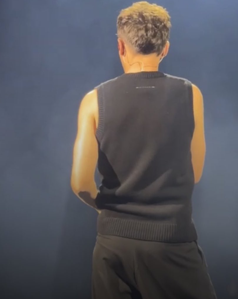 nick ໑̣ tweet media