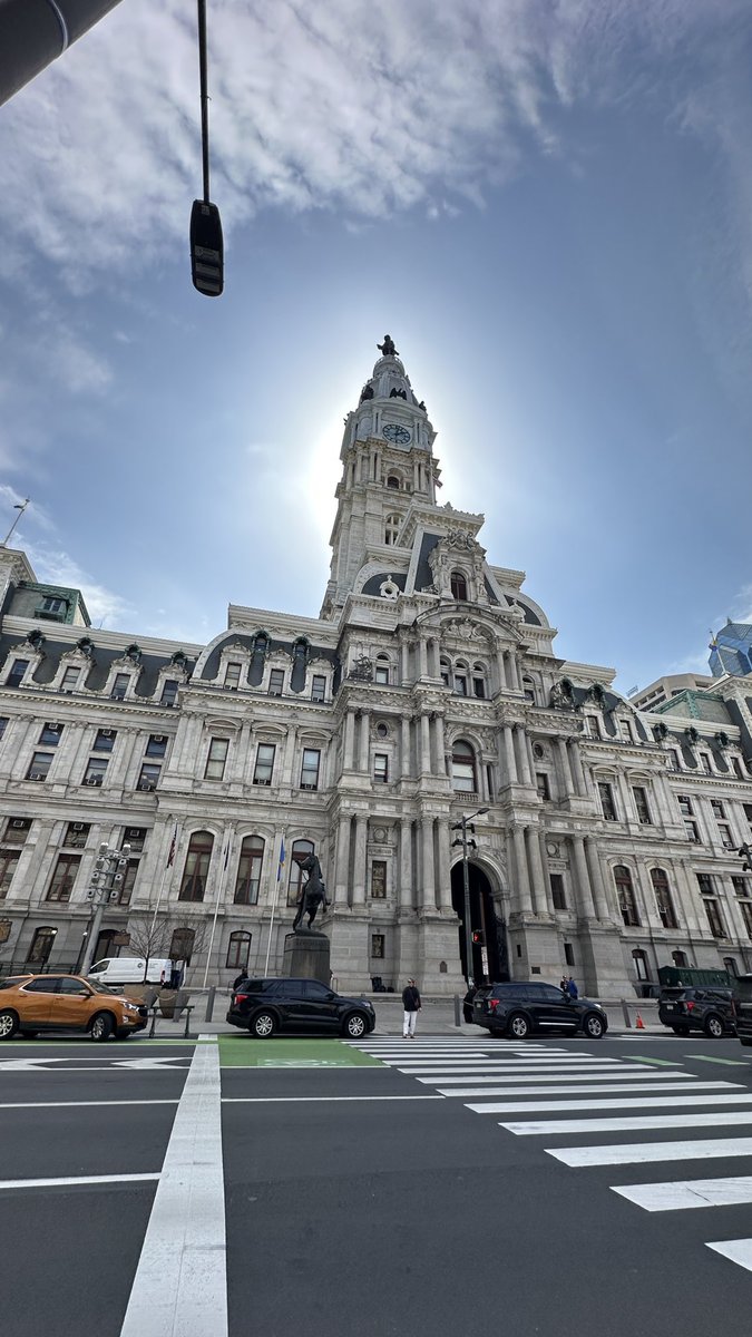 cell_explorer's tweet photo. And here’s an end to the amazing three day @AACR special conference in #braincancer. Great science, awesome weather and mouth watering food-all in Philly🦅!! https://t.co/3cnupHdx7z