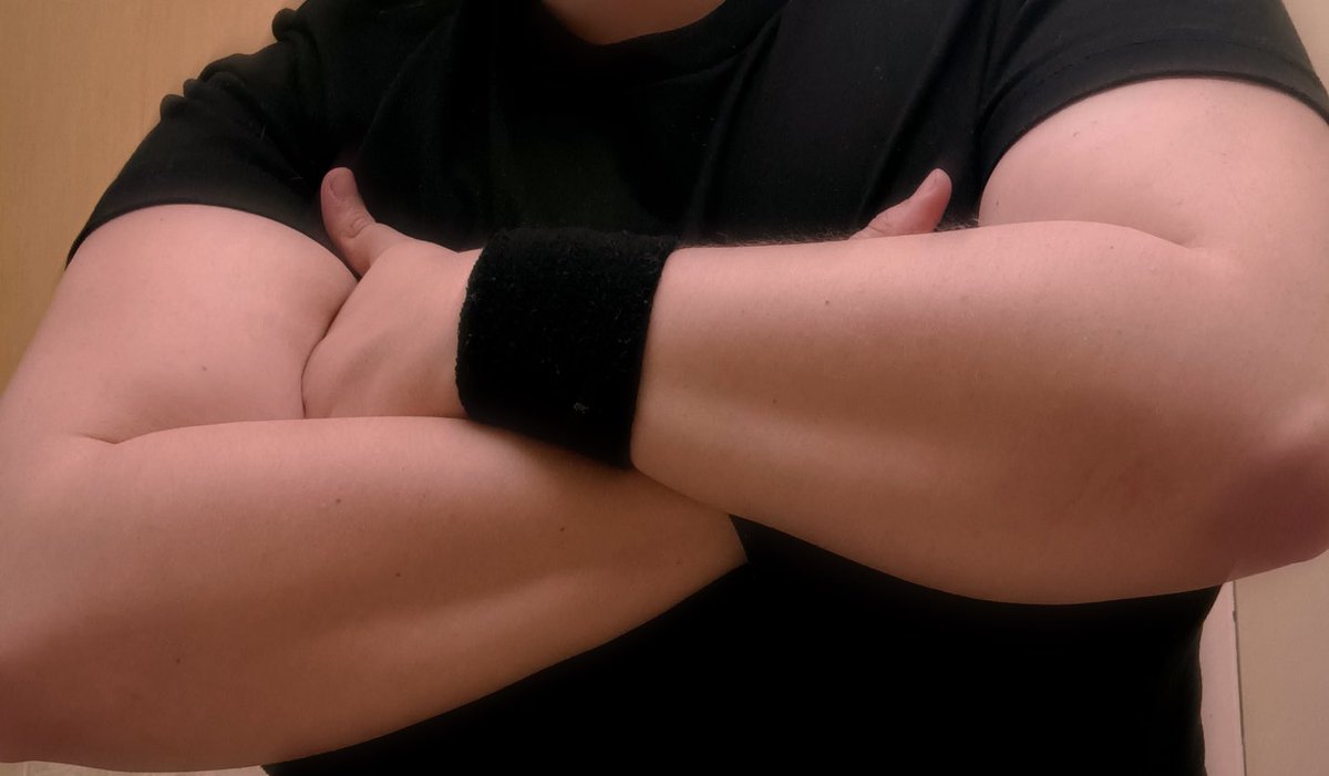 LEE!!★ ꒰🦐💉꒱ tweet media