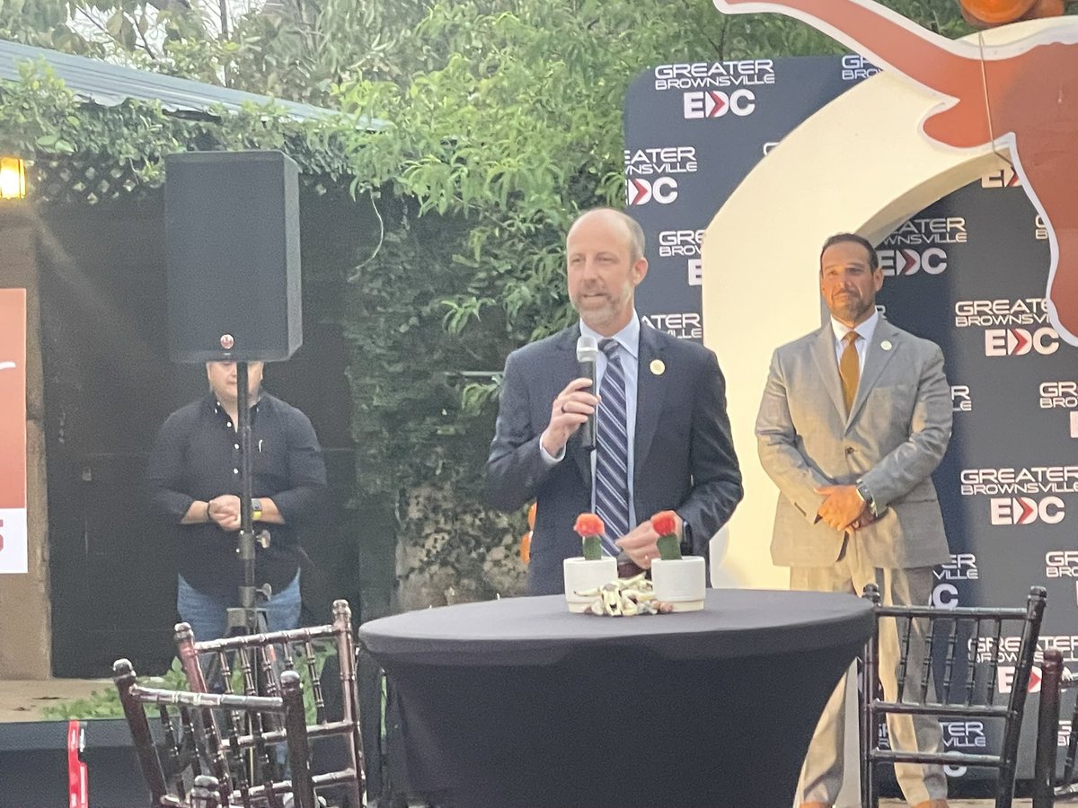 Senator Adam Hinojosa tweet media