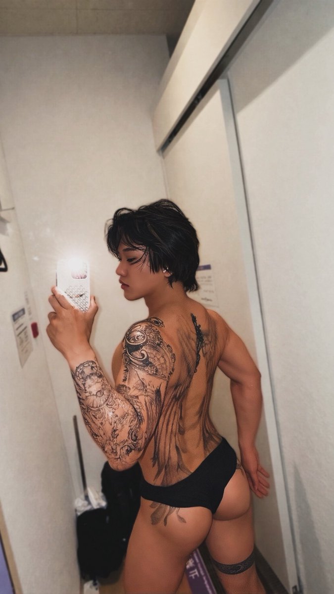 テンシ tweet media