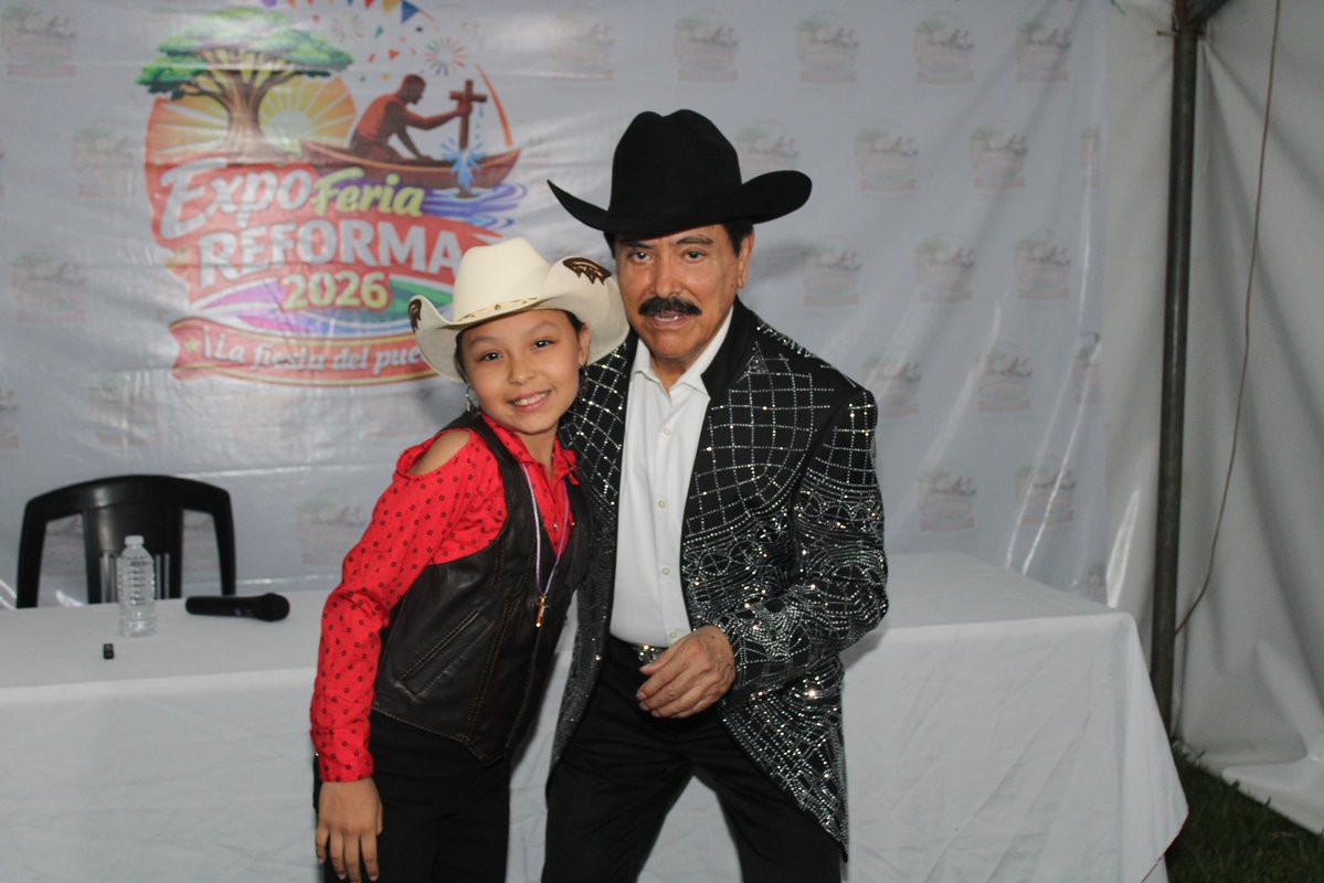 Que hay en Villa tweet media