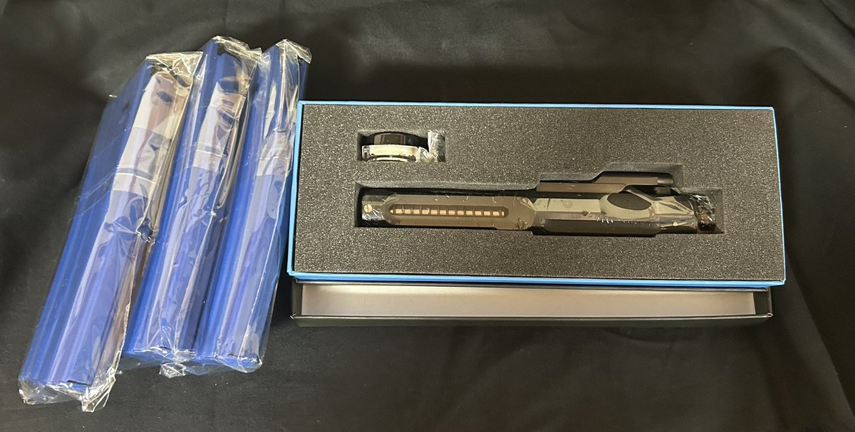 Hello point tweet media