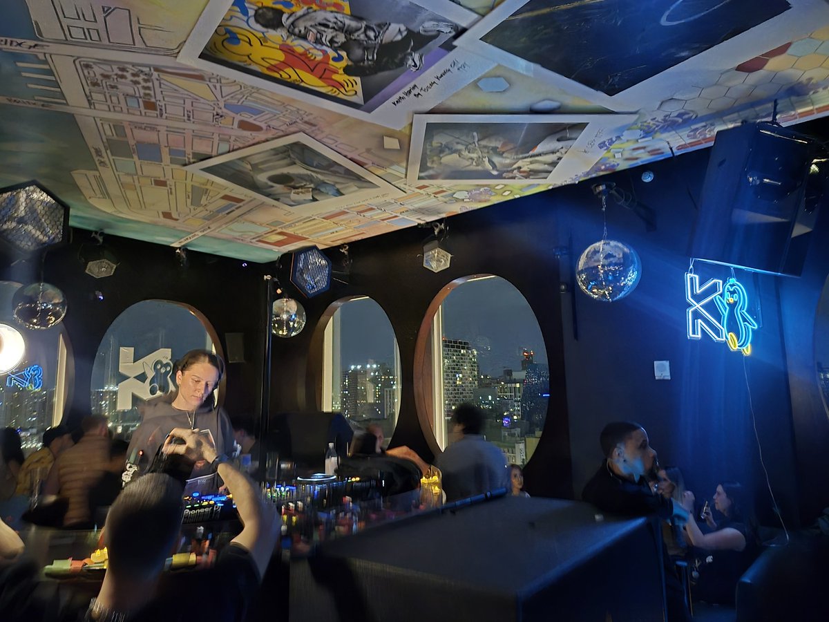 Bryan.ron ⚡️ tweet media