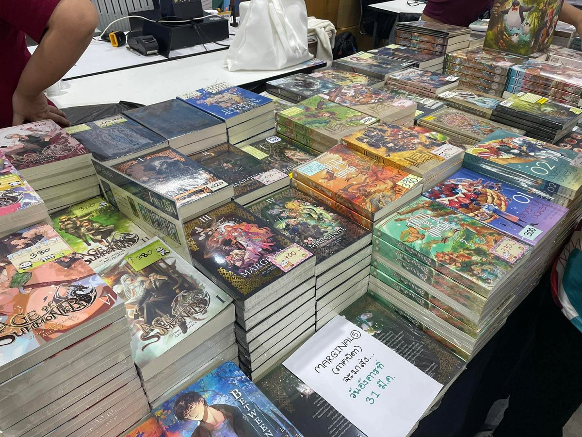 Pannida@Bookfair | Books F36 | Goods E31 tweet media