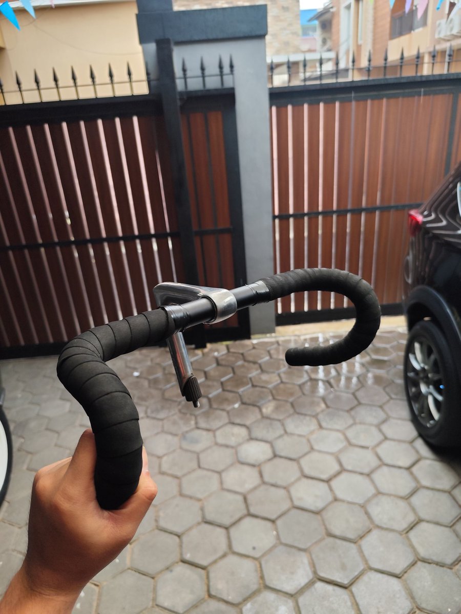 Branadi_dagang tweet media