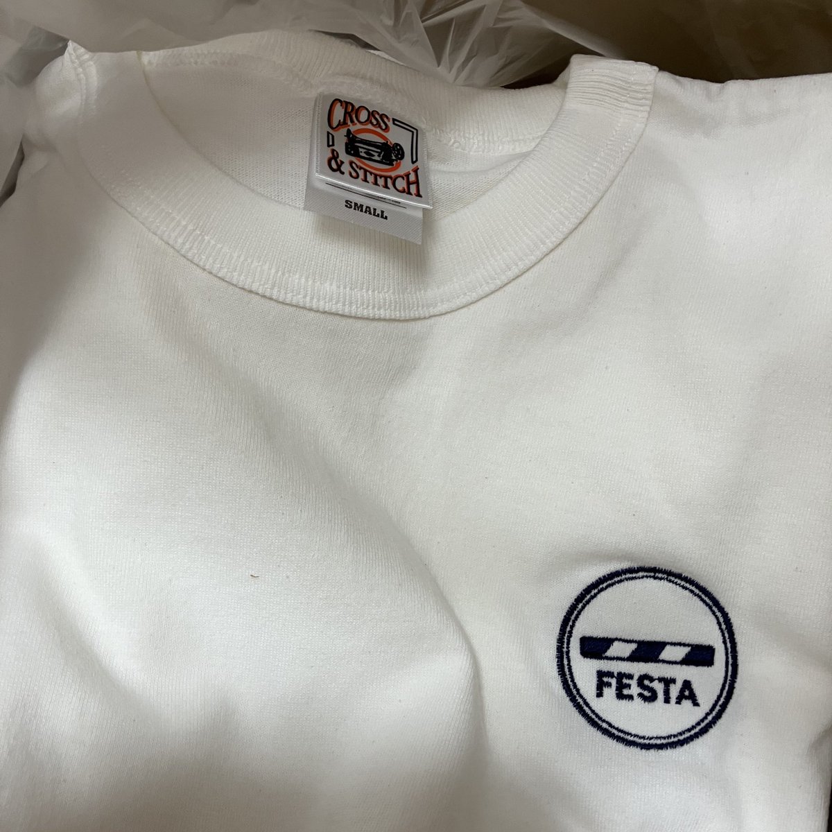 LIVING ONLY RECORDS tweet media