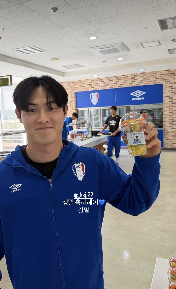 빻용녀 tweet media