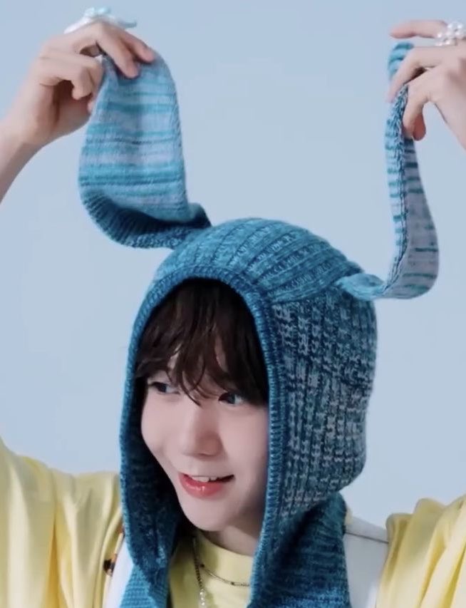 료앞니 tweet media