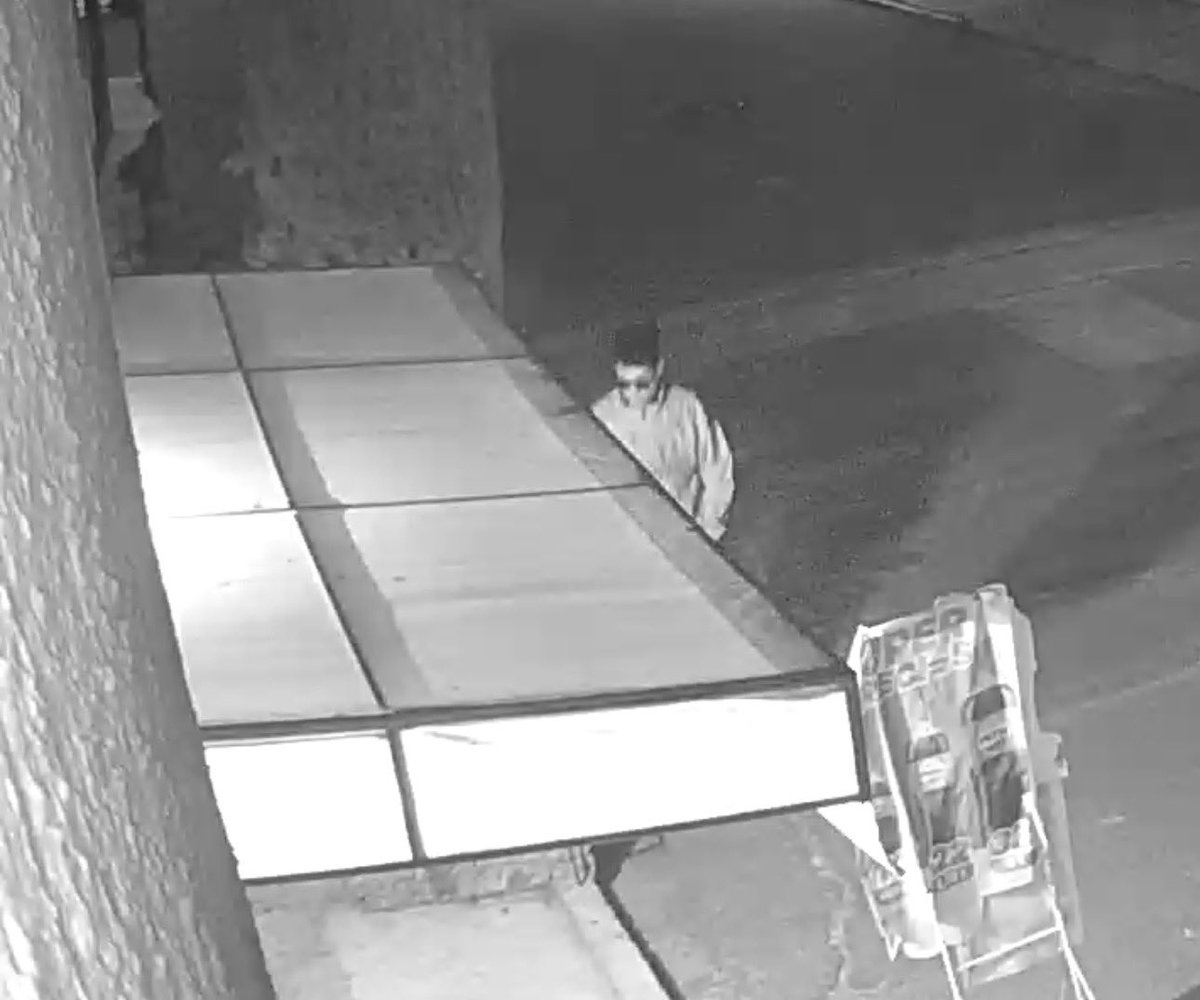 Rousse De tweet media