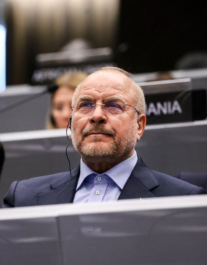 🔴BREAKING | Iran’s Parliament Speaker: 

According to some intelligence, Iran's enemies, backed by a regional country, are plotting an operation to occupy one of Iran's islands. All enemy movements are under the full surveillance of our armed forces. Should they make any move,